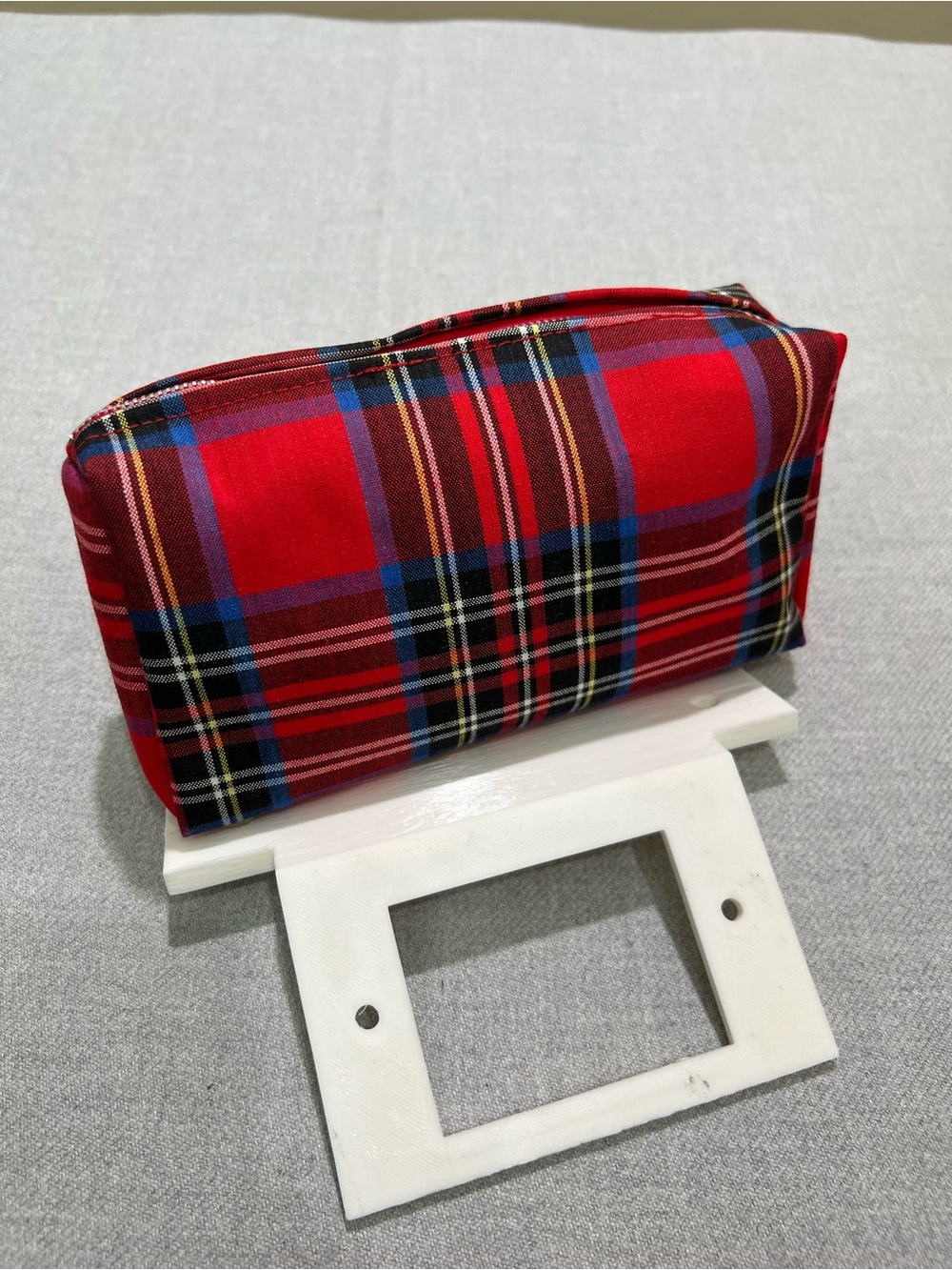 Vintage Red Plaid Women's Cosmetic Pouch